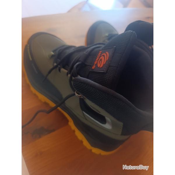 Chaussures marche chasse montagne