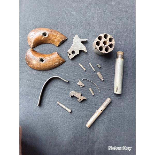 PICES DTACHES POUR REVOLVER DEFENDER 88 calibre 22