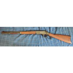 WINCHESTER 1873 SHORT RIFLE Cal.44-40 AVEC 6 boites de munitions - COMME NEUVE
