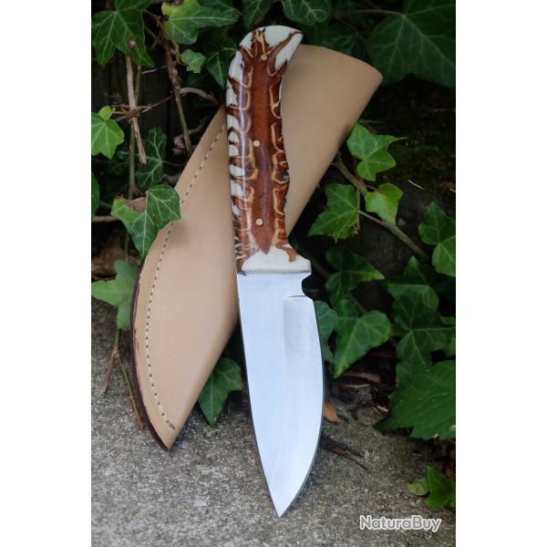 Couteau De Chasse Skinner Bushcraft Lame Acier Carbone 1055 Manche Rsine Etui Cuir Fab Artisan