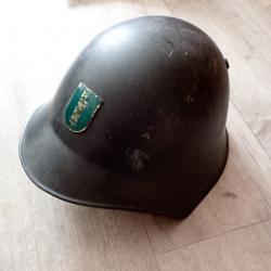 Casque vaudois de la protection civile suisse. Modèle 1918