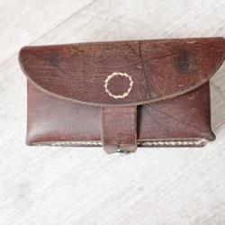 1944 : Trousse, pochette à matériel, entretien parabellum P06, P06/24 Suisse ou révolver 1882/29.