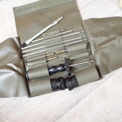 Trousse, KIT DE NETTOYAGE POUR STG 90, FASS 90 - AR15 - Pas courant. Calibre 5,56