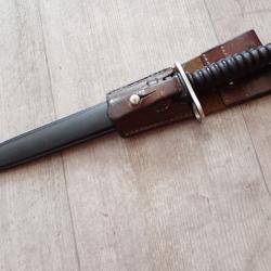319345 Baïonnette Suisse FASS 57 avec porte fourreau en cuir - Wenger