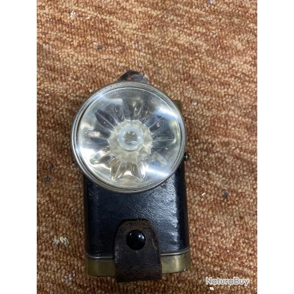 lampe de poche arme allemande