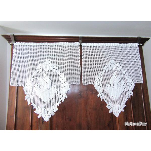 Rideaux brise vue Colombe fleurie, crochet Pice unique fait main.