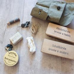 Kit de nettoyage uniforme / chaussures, d'ordonnance suisse. Paquetage réglementaire