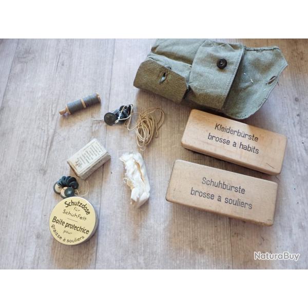 Kit de nettoyage uniforme / chaussures, d'ordonnance suisse. Paquetage rglementaire