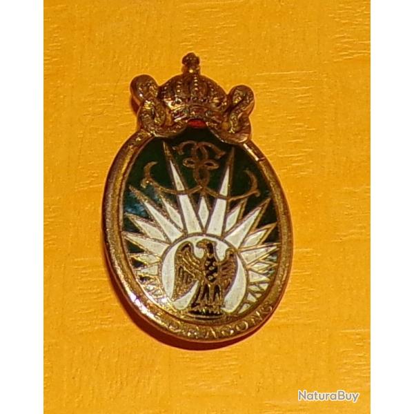 13 Rgiment de Dragons Parachutistes, mail, 2 bolros ronds Drago , cu de dame vert surmont d'un