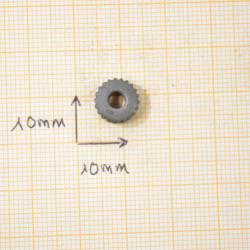 Insert / écrou pour vis de plaquettes de baionnette FAL