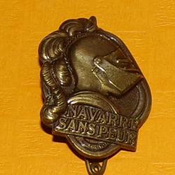 5° R.I, NAVARRE SANS PEUR, L Bazor, guilloché, Drago en bas , heaume empanaché de Henri IV au-dessus