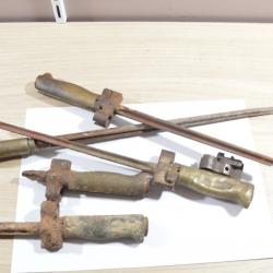 Lot poignées Baionnette Française WW1 Rosalie 1886 French Lebe restauration (18)