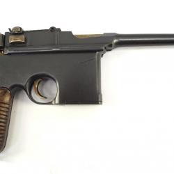 Pistolet Mauser C96 Flatside Large ring Chinois daté 1928 Port naval de Taku 7.63 Avec crosse