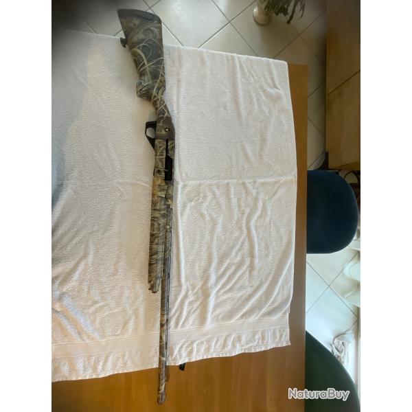 Vends fusil semi-automatique cal12/76 Franchi inertia predator camo