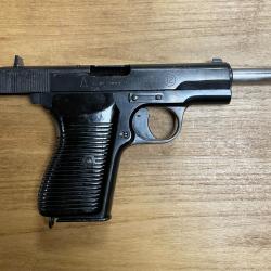 PISTOLET TOKAGYT 58