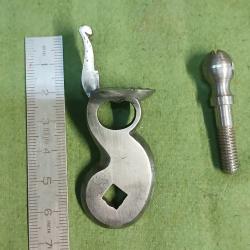 Chien de pistolet réglementaire 1763 / 66