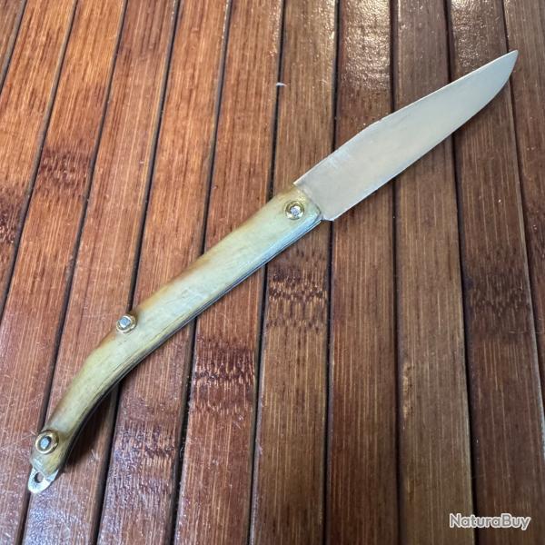 BEAU PETIT COUTEAU PLIANT EN CORNE  COLLECTION TARRY LEVIGNE FRANCE A THIERS TRS BON TAT ANNE 50
