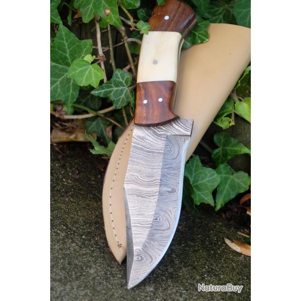 Couteau Skinner Bowie Damas Lame Acier 256 Couches Manche Os & Bois Etui Cuir Fab Artisanale