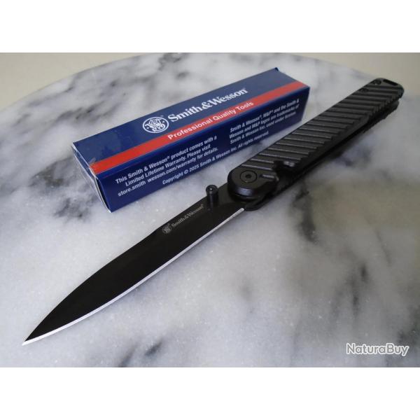Couteau Smith&Wesson Executive Lame Dague Spear Point Acier 7Cr13 Noire Manche Alu Linerlock Clip