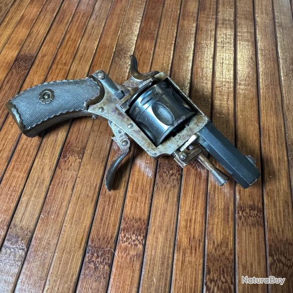 TRS BON REVOLVER ELG CALIBRE 320 en 6 COUPS FONCTIONNE PARFAITEMENT !