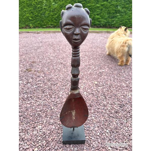 Statuette africaine bne