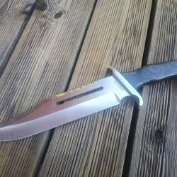 Couteau Rambo 3 hibben revisité amélioré