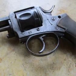 REVOLVER 320 Autrichien JOH PETERLONGO INNSBRUCH épreuve Belges manque sécurité fonctionnement dur