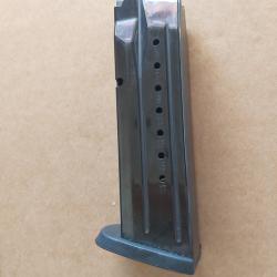 chargeur Smith and Wesson d'origine M&P9 17 coups excellent état