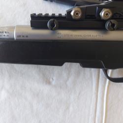 Steyr mannlicher ( pro Hunter) culasse à verrou. Canon inox 51cm Cal 308w. Parfait état.SANS LUNETTE