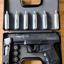 WALTHER Modèle CP99 CO2 cal 4,5mm / .177 avec 4 chargeurs.