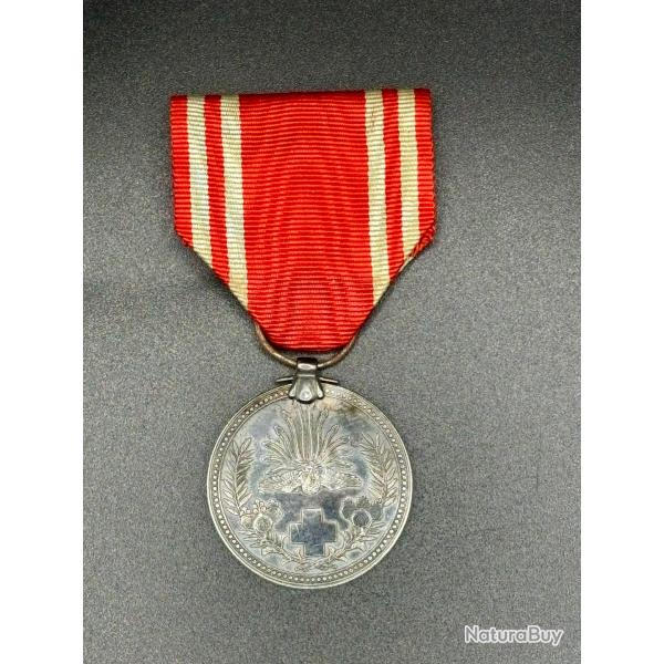 (24.001) Mdaille japonaise de la croix rouge