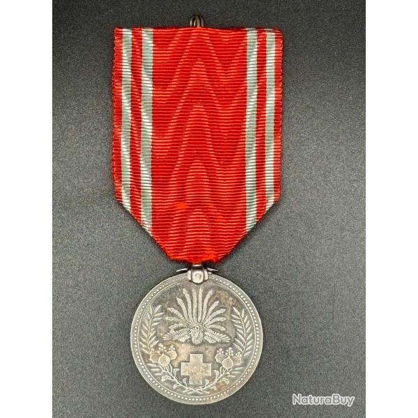 (24.002) Mdaille japonaise de la croix rouge