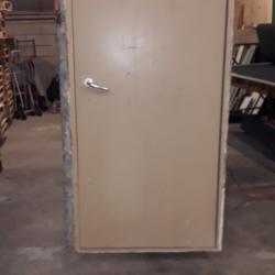 Porte blindée pour pièce coffre fort