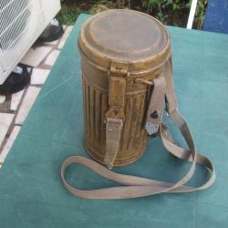 masque anti gaz Allemand camouflé;