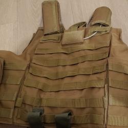 Porte plaque type CIRAS couleur TAN + poches airsoft