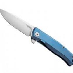 Couteau Lionsteel MYTO lame acier M390 Bohler satiné +manche titanium 6AL4V bleu