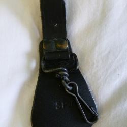 Porte-mousqueton en cuir de marque SPJ