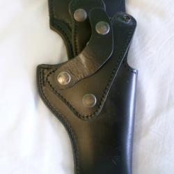 Holster de ceinture droitier multiposition en cuir de marque A2CM BERNAY (PROTECOP) pour révolver