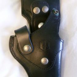 Holster de ceinture droitier multiposition en cuir de marque SPJ pour révolver
