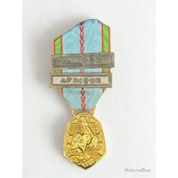(101.002) Mdaille commmorative franaise de la guerre 1939-1945