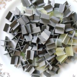 Lot de120 croissillons carton et plastique en calibre 16.