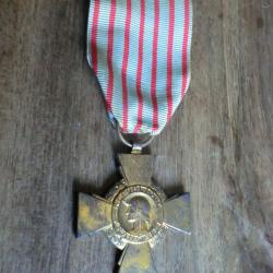 médaille croix du combattants