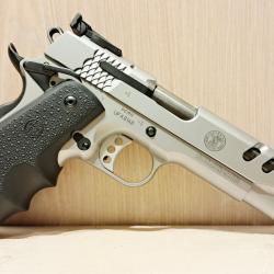 SMITH & WESSON 1911 Performance Center 45ACP