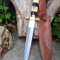 Couteau Dague De Chevalier Lame Carbone 1055 Manche Bois&Os Garde Laiton Etui Cuir Fabr Artisanale