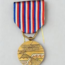 (26.001) Médaille d'honneur des postes et des télécommunications
