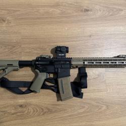 AR15 AERO PRECISION M4E1 14,5" + équipement + cartouches