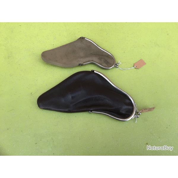 VENDU PAR LE-CUIRASSIER LOT DE DEUX TUIS PORTE MONNAIE POUR REVOVERS ACIENS BULLDOG/ VELODOG