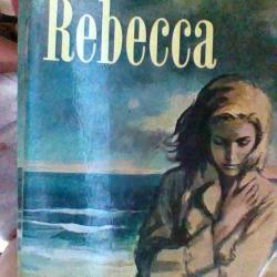 Rebecca par Daphné du Maurier - Le livre de poche -