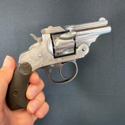 RARE HARRINGTON RICHARDSON SNUBNOSE calibre 32sw short