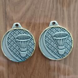 2 MEDAILLES MOTIF BADMINGTON